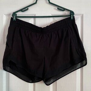 Athleta Mesh Racer Run Short